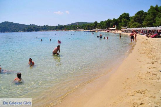 oukounaries Skiathos zandstrand